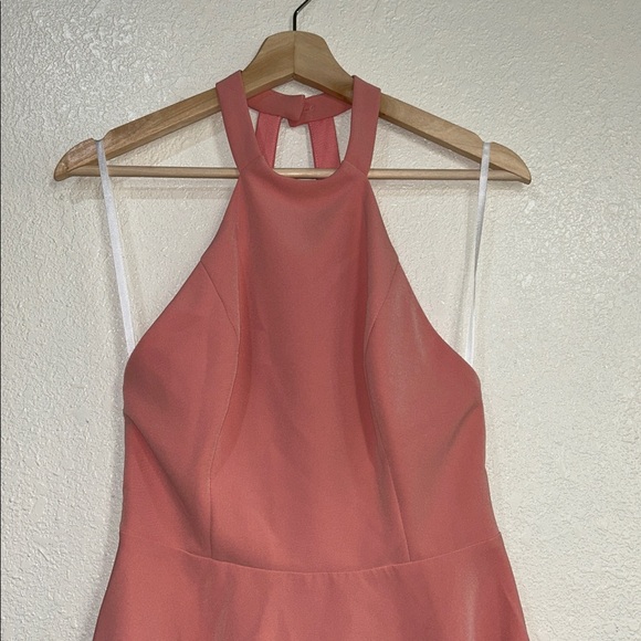 NBD REVOLVE Women’s Leo Blush Mini Halter Dress Sz Small New - Picture 4 of 11